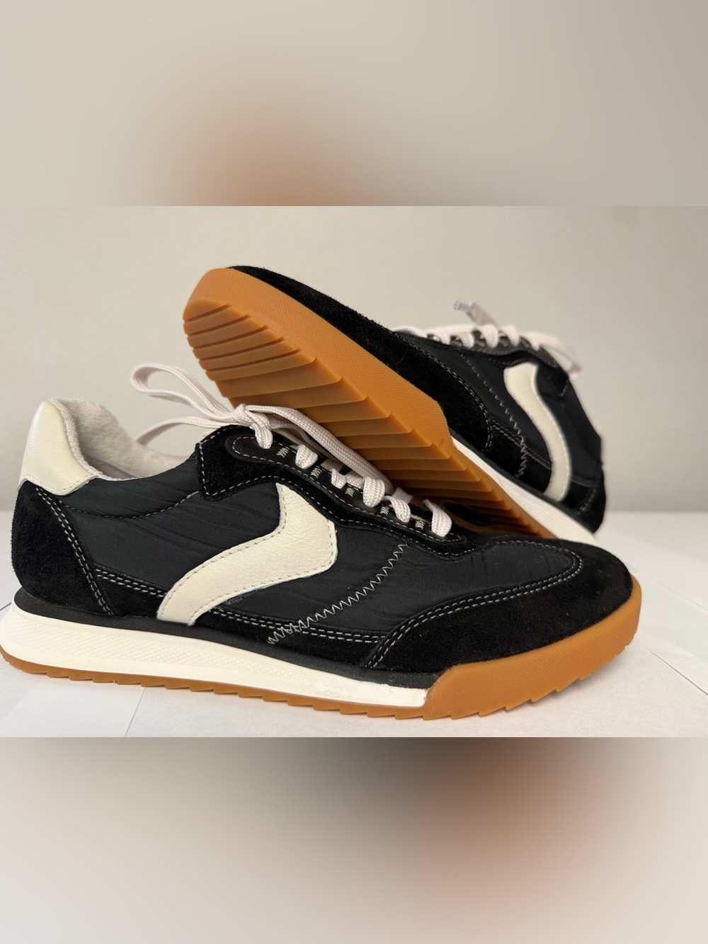 Women's Sofft sneakers 6.5